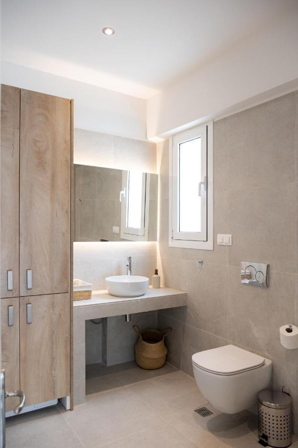 Konstantino'S Corfu Marina View Apartment คอนโตกาลิ ภายนอก รูปภาพ